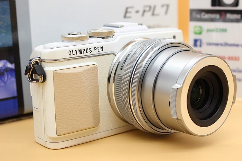 ขาย Olympus EPL 7+lens kit 14-42mm (สีขาว) สภาพสวย เครื่องอดีตประกันศูนย์ ชัตเตอร์1,739รูป  มี WiFiในตัว หน้าจอติดฟิล์มแล้ว เมนูไทย อุปกรณ์ครบกล่อง  อุปกรณ